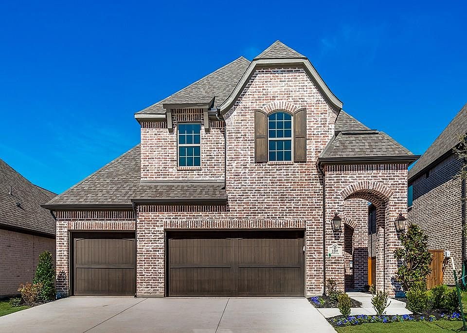 1st image of 2217 Leslie Ln