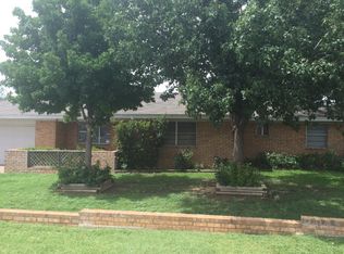 211 37th St, Snyder, TX 79549