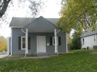 308 NE Main St, Lees Summit, MO 64063