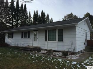 527 Elizabeth Ave, Grand Rapids, MN 55744