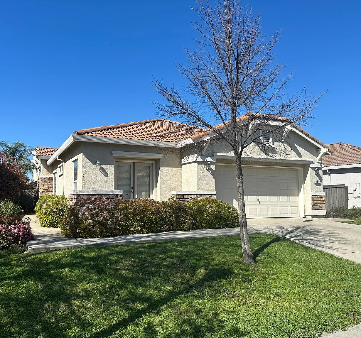 241 Rick Heinrich Cir photo 1