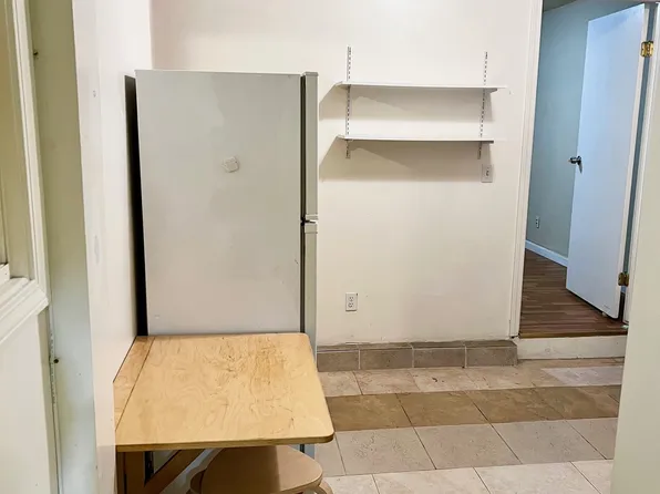 446 Arch St #3, San Francisco, CA 94132