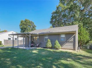 2409 S Arlington Ave, Independence, MO 64052