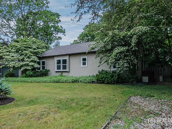 4th image of 2885 Cascade Springs Dr SE