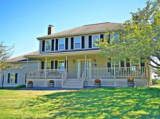 8 Millville Rd, Mendon, MA 01756