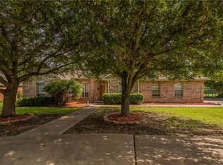 4405 Dripping Springs Rd, Sherman, TX 75090