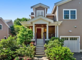34 Beecher Ter APT 2, Newton, MA 02459