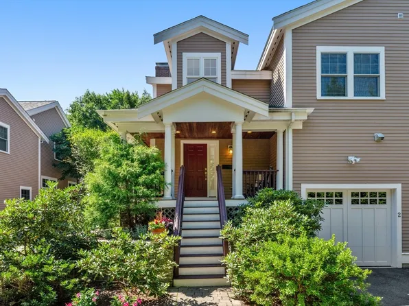 34 Beecher Ter APT 2, Newton, MA 02459