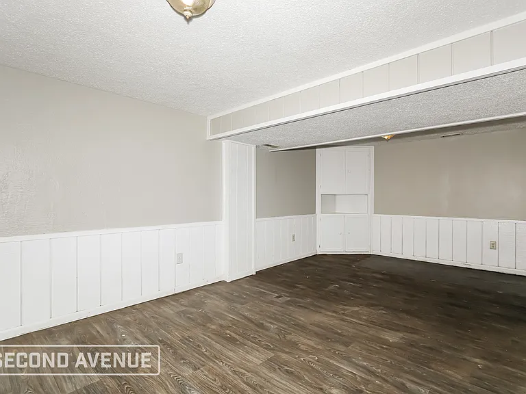 9513 Baker Ct — Photo 5