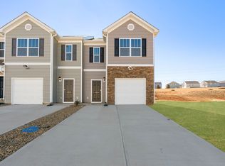 Newton Plan, Brookside Ridge Townhomes, Greer, SC 29651
