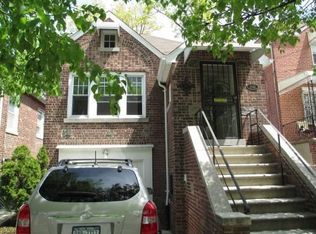 2446 Young Ave, Bronx, NY 10469