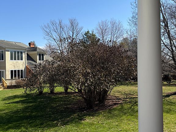 3rd image of 14 Sixty West Dr