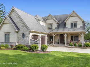 937 Kenyon St, Downers Grove, IL 60516