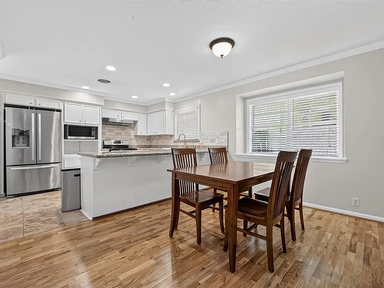 5310 Indigo St — Photo 18