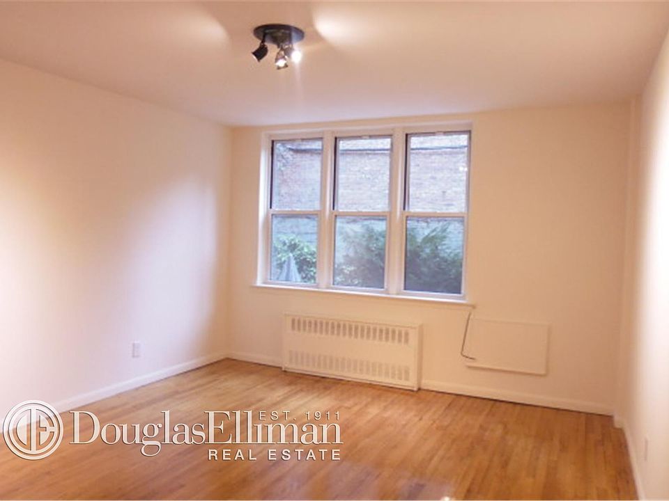 1st image of 270 W 25th St APT 1d