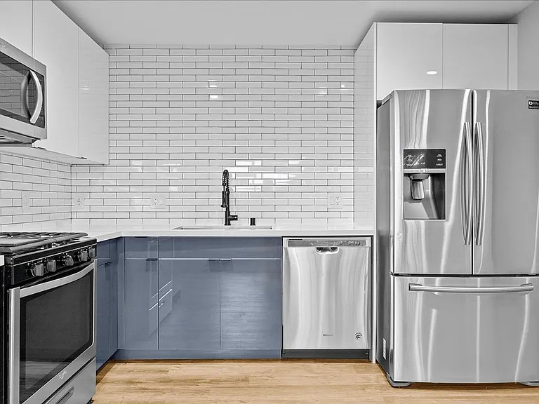 941 N Normandie Ave #3 — Photo 4