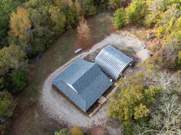 2395 Bishop Rd, Middleton, TN 38052