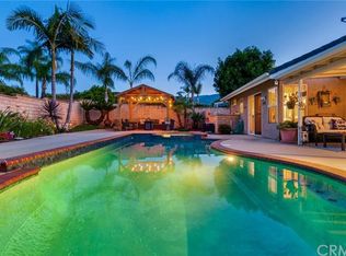 2381 Via Pacifica, Corona, CA 92882