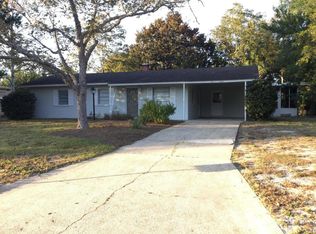 390 Glendale Ave, Valparaiso, FL 32580