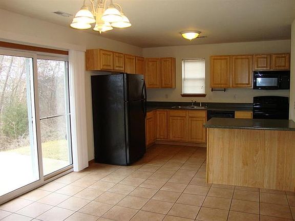 2nd image of 5644 Teton Dr