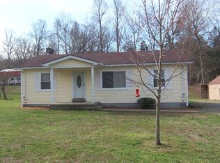 135 Leonard Hall Ln, New Haven, KY 40051