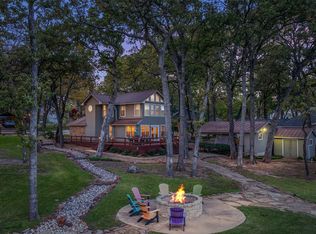 1517 Oak Shore Dr, Tool, TX 75143