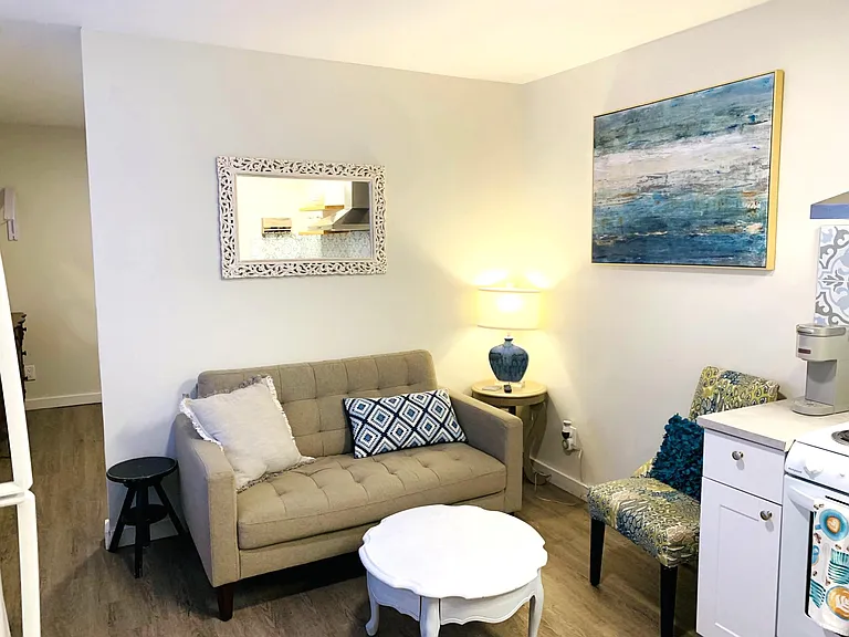 2400 Washington St #2 — Photo 11