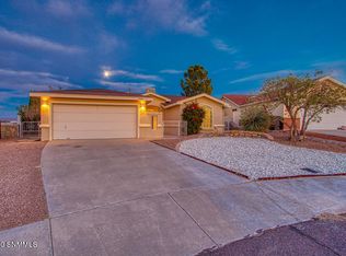 5091 Emerald St, Las Cruces, NM 88012
