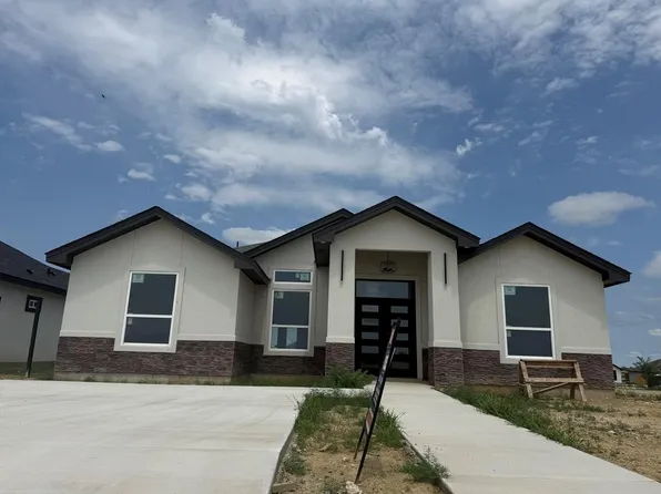 3177 Mauricio Libson Blvd, Eagle Pass, TX 78852