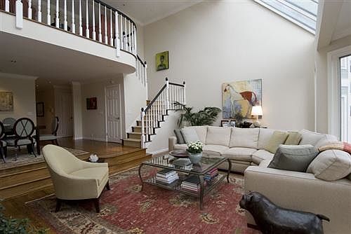 3rd image of 4533 20th St