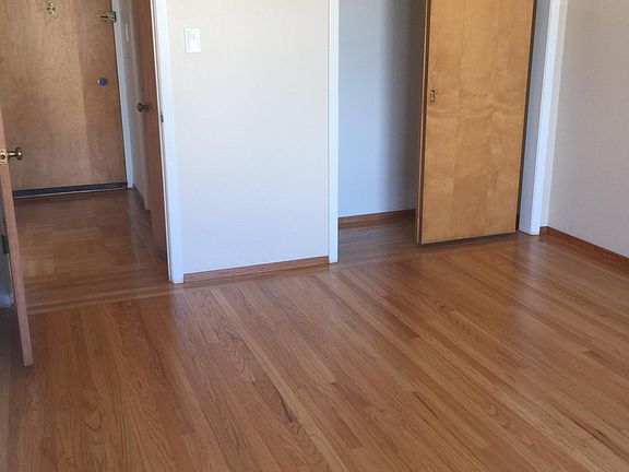 5th image of 1301 45th Ave #3