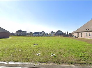 2863 Sugar Lakes Ln, Paulina, LA 70763