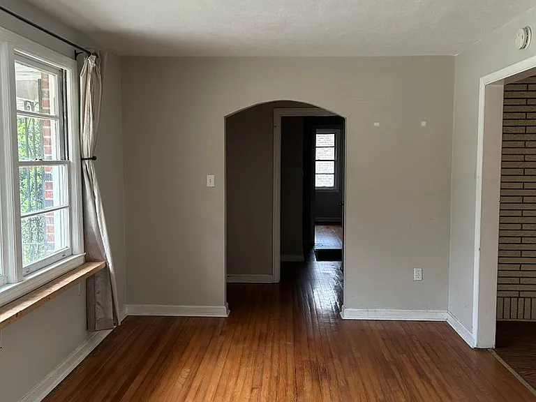 517 Griffin Ave — Photo 7