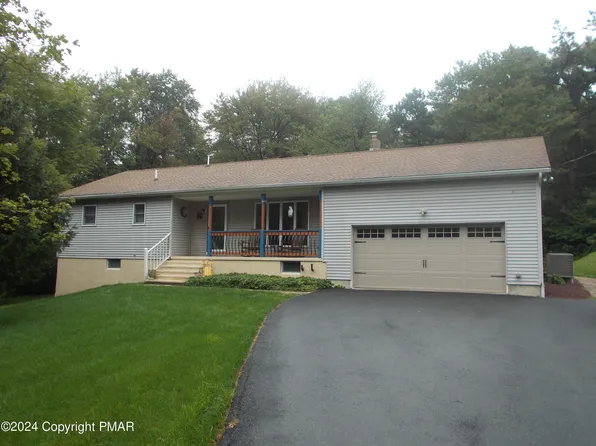 237 Crescent Lake Rd, Scotrun, PA 18355