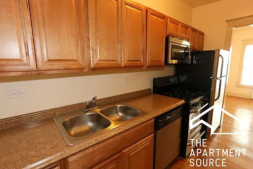 4716 N Racine Ave #2 Photo 1