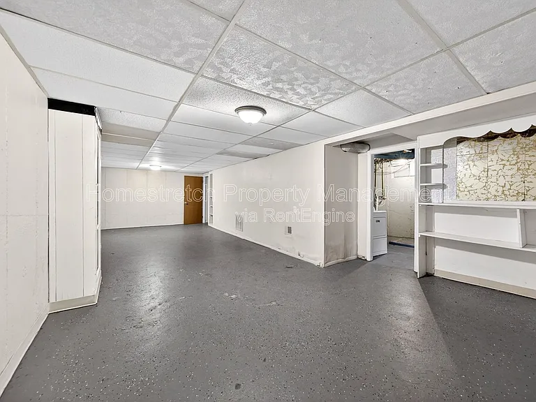 10409 Renfrew Dr — Photo 25