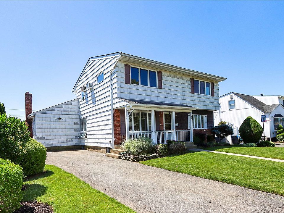 2700 Rowehl Drive, East Meadow, NY 11554 Zillow