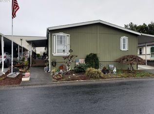 51507 SE Oak Grove Dr, Scappoose, OR