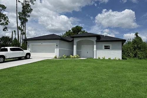 1180 Comfort Ln Photo 1