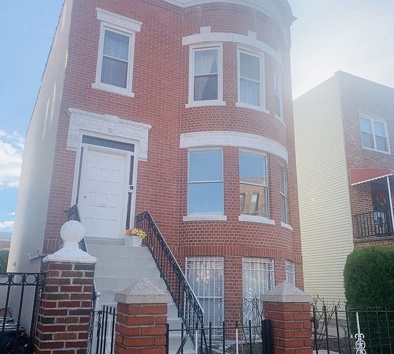 1st image of 25-11 41st St #1