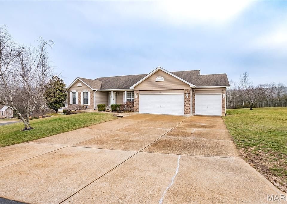 1st image of 7820 Clover Lake Ct