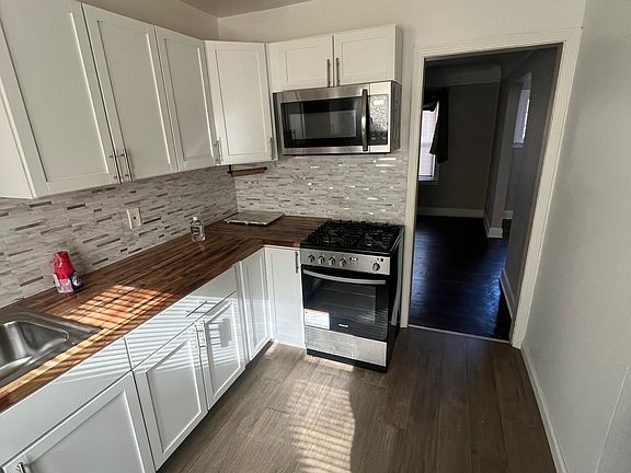 5th image of 18033 Northlawn St #2