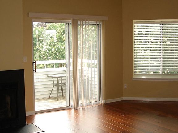 Dining Room and Balcony