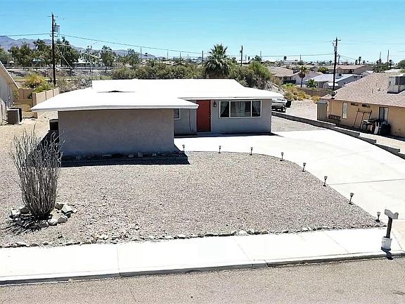 2nd image of 1420 Nautilus Dr