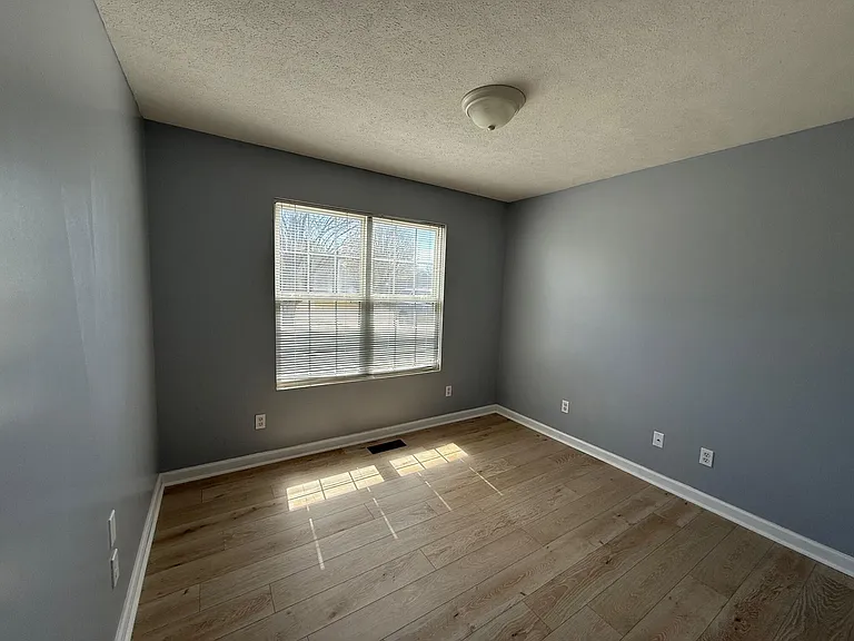 500 Clifton Ct — Photo 13