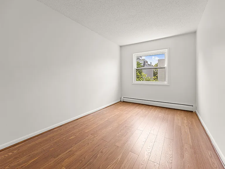 92 Baltic St #3 — Photo 10