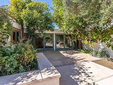 9250 N Calle Loma Linda — Photo 15