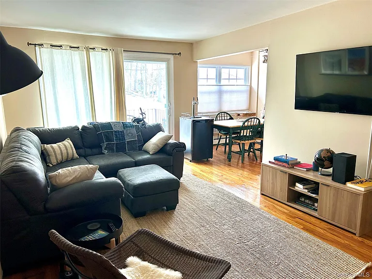 8 Colonial Rd #36 — Photo 5