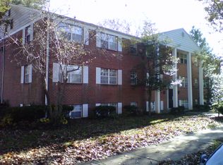 325 W End Ave APT 10, Manheim, PA 17545