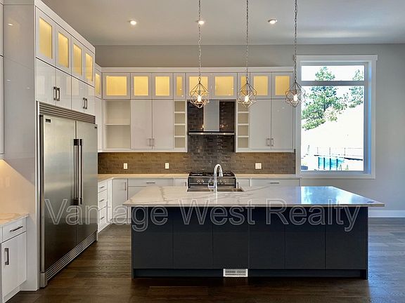 3rd image of 1310 Mine Hill Dr #1